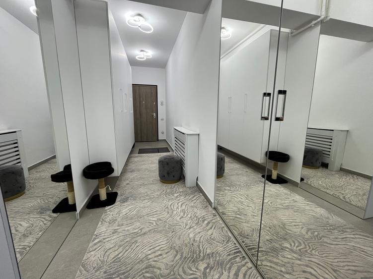 Apartament cu 3 camere decomandat, mobilat în Brâncoveanu
