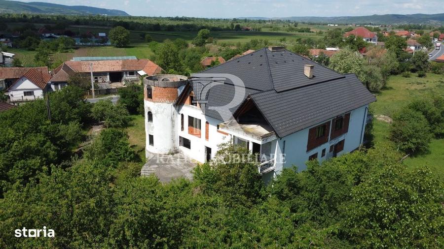 Casă cu 4 camere în Gheghie