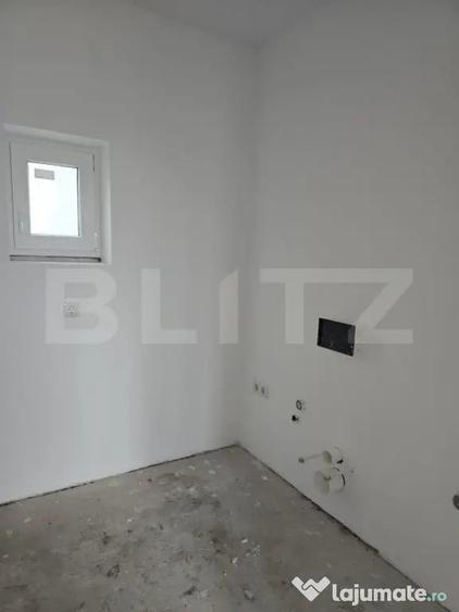 Casă cu 3 camere cu Teren 600 Mp în Mărtinești