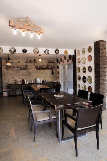 Casă cu 3 camere în Sânnicoară
