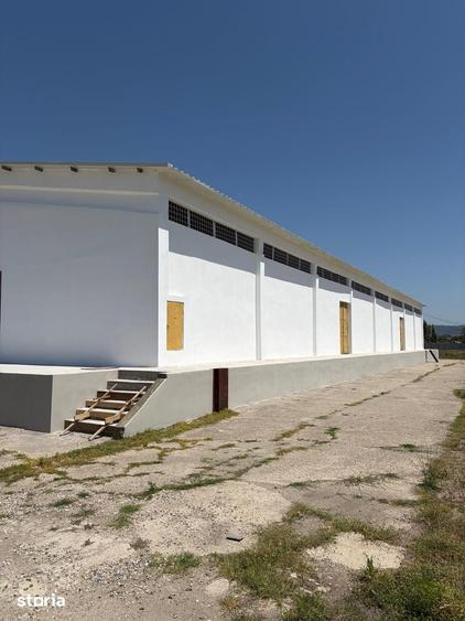 Spațiu comercial, de 1,250 mp, în Exterior Vest