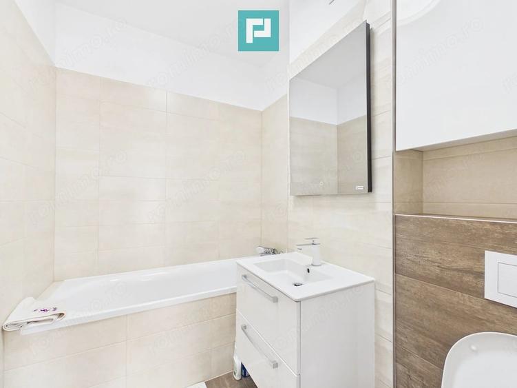Apartament cu 3 camere semidecomandat în Confecții
