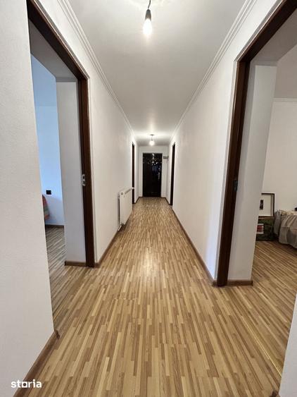 Casă cu 6 camere cu Teren 1150 Mp în Odobești