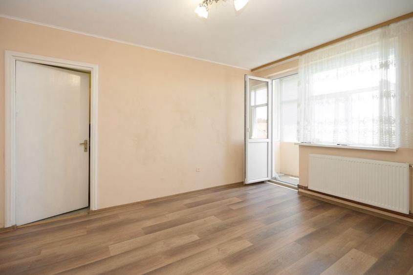 Apartament cu 2 camere semidecomandat în Teilor