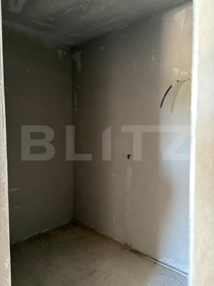 Apartament cu 2 camere semidecomandat în Mărăști