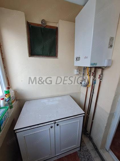Apartament cu 3 camere decomandat în Spitalul Județean