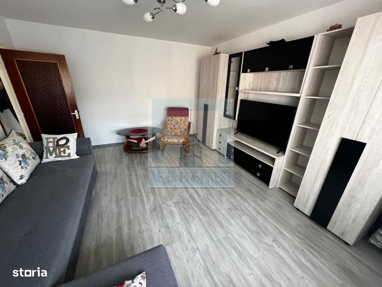 Apartament 3 camere decomandat, 2 bai - zona Racadau - 1