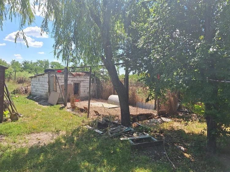 Casă cu 2 camere cu Teren 2400 Mp în Fundata