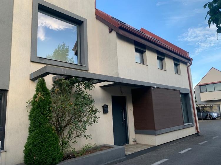 Casă 4 camere de închiriat | Bragadiru | Curte | 2 parcări | Prima închiriere - 11