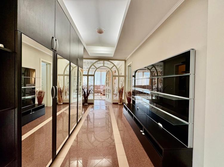 Apartament cu 3 camere semidecomandat, mobilat în Herăstrău
