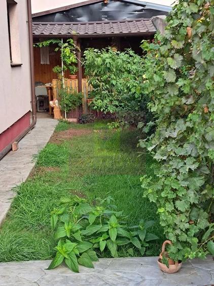 Casă cu Teren 300 Mp în Prelungirea Ghencea