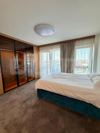 Apartament cu 3 camere semidecomandat în Bună Ziua