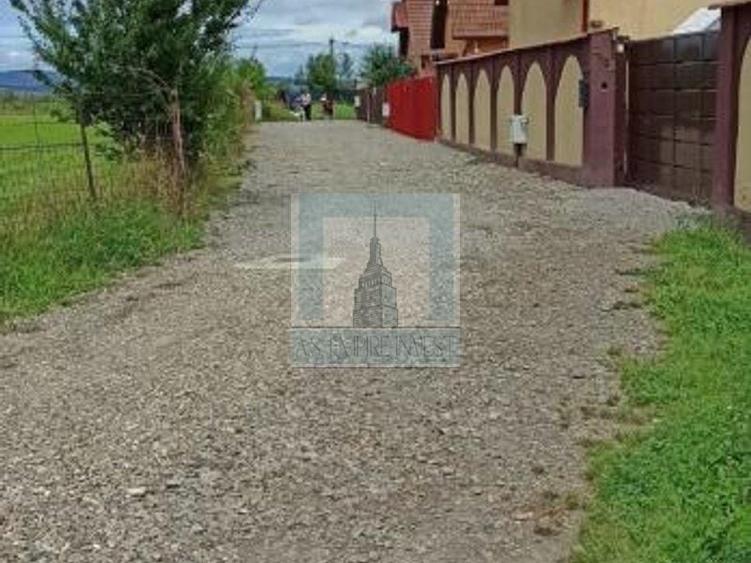 Teren Construcții intravilan de 800 mp, în Prejmer