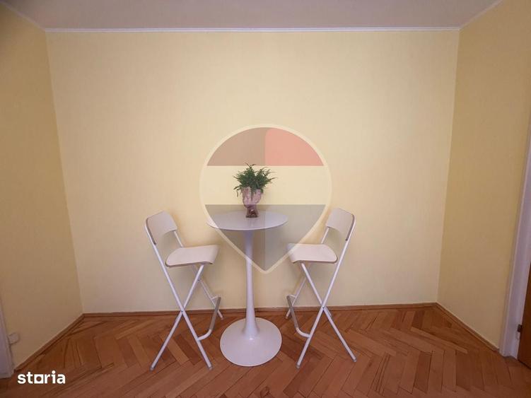 Apartament cu 3 camere în Drumul Taberei