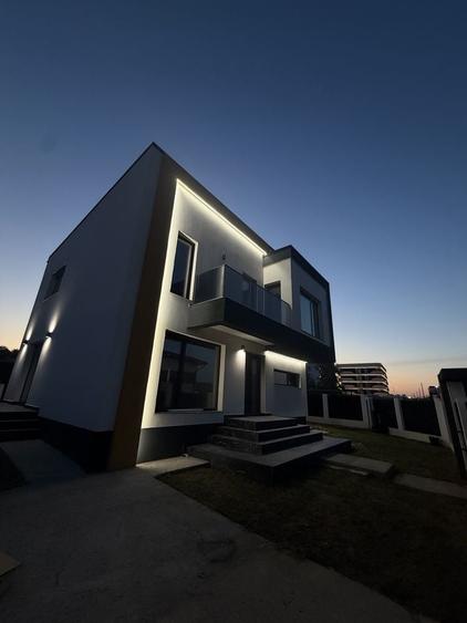 Casă cu 4 camere în Valea Lupului