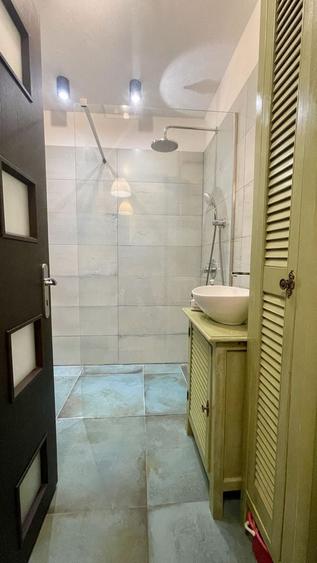 Apartament cu 2 camere decomandat în Giurgiului