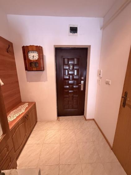 Apartament cu 2 camere semidecomandat în UTA