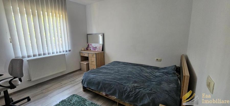 Casă cu 3 camere cu Canalizare în Clinceni