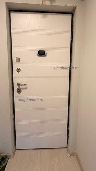 Apartament cu 3 camere decomandat, mobilat în Tineretului