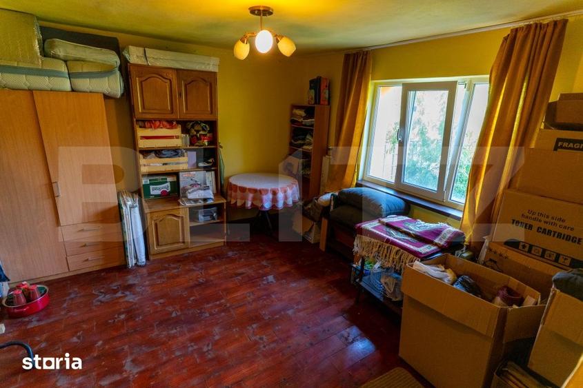 Casă cu 3 camere cu Teren 4000 Mp în Brănișca