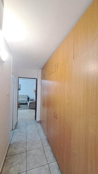 Apartament cu 2 camere semidecomandat, mobilat în Democrației
