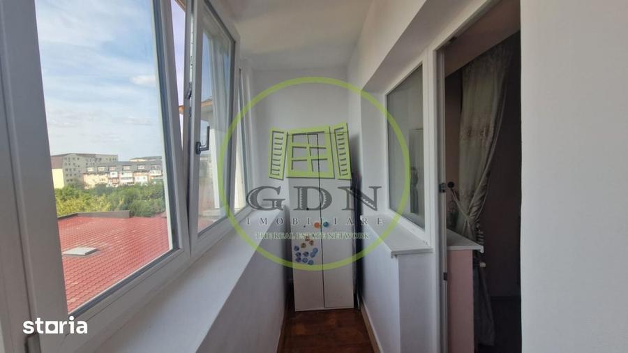 Apartament cu 3 camere decomandat, mobilat în Nord