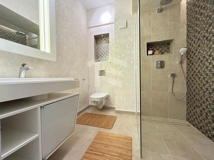 Apartament cu 3 camere decomandat, mobilat în Nord