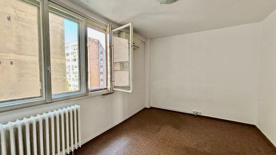 Apartament cu 3 camere în Militari