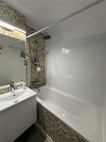 Apartament cu 2 camere decomandat în Griviței