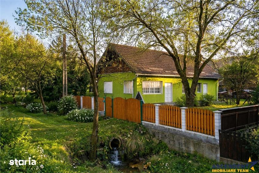 Casă cu 2 camere cu Teren 656 Mp în Mărtănuș