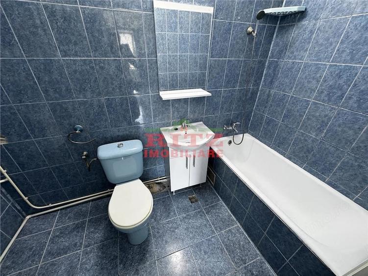 Garsonieră decomandată în Zahana