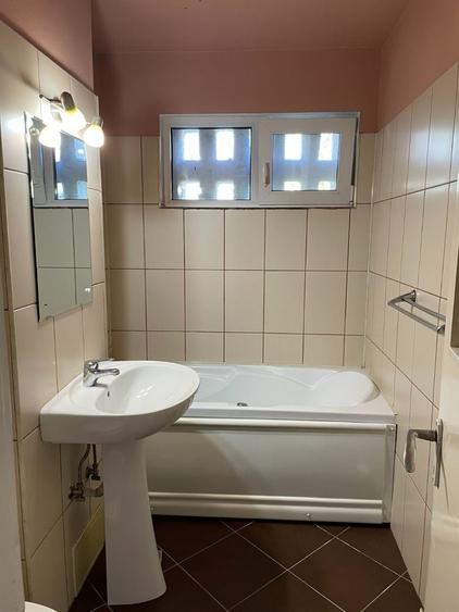 Proprietar dau in chirie apartament 3 camere,2bai pe aleea Padis Gheorghieni - 4