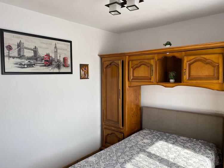 Apartament cu 3 camere decomandat, mobilat în Inel I