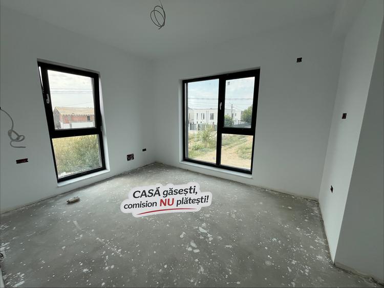 Casă individuală cu 4 camere cu Teren 500 Mp în Balotești