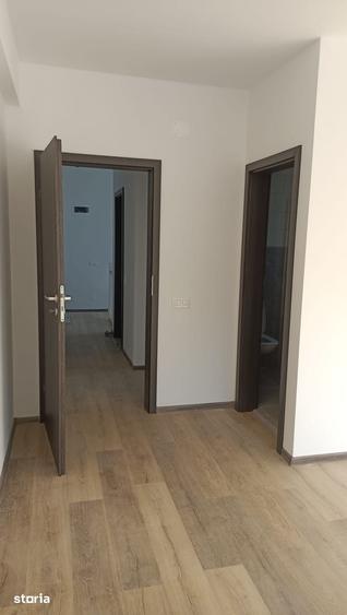 Casă cu 3 camere cu Teren 400 Mp în Budeasa