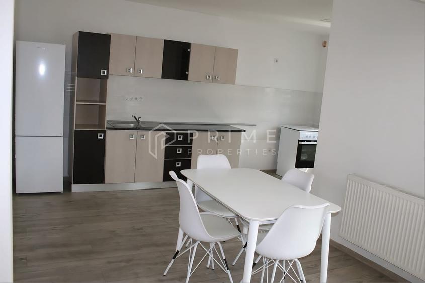 Duplex cu 4 camere cu Canalizare în Unirii