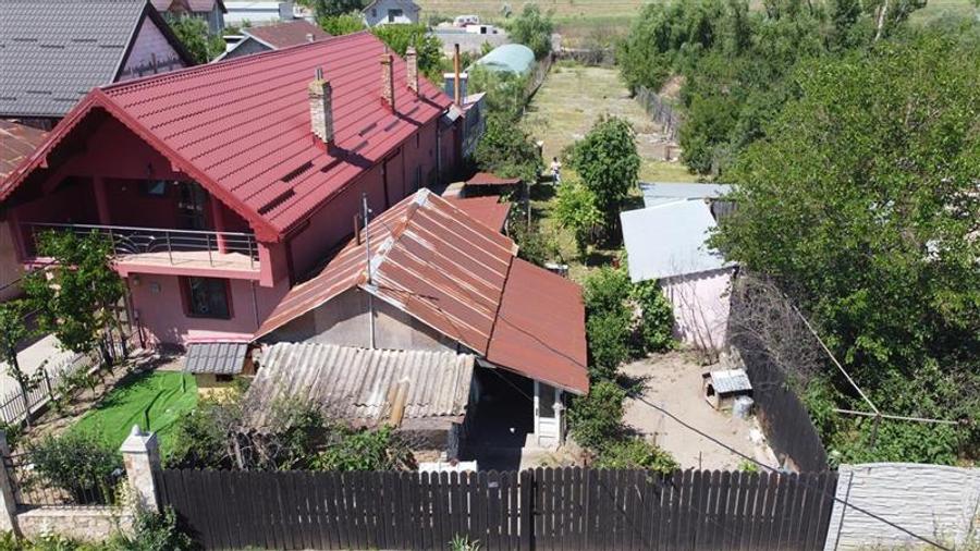Teren Construcții intravilan de 1033 mp, în Cernele
