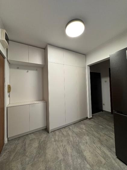 Apartament cu 2 camere decomandat, mobilat în Aradului