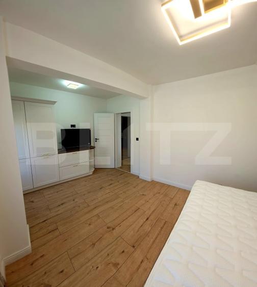 Apartament cu 3 camere decomandat, mobilat în Ultracentral