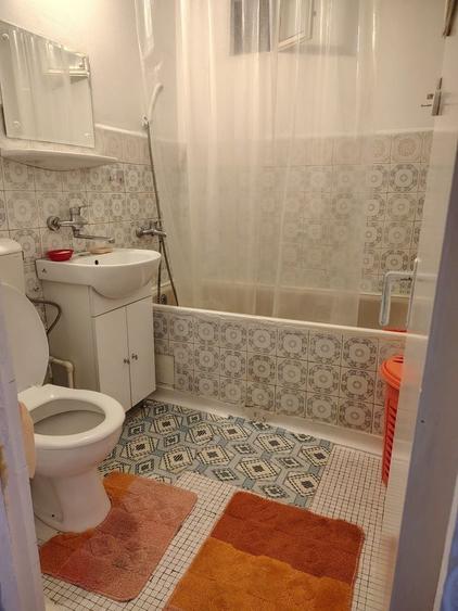 Inchiriez Ap 2 camere - 4