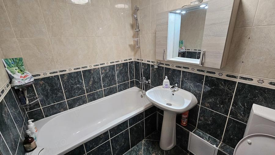 Apartament cu 2 camere decomandat, mobilat în Turda