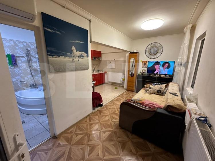 Casă cu 3 camere cu Teren 100 Mp în Sud