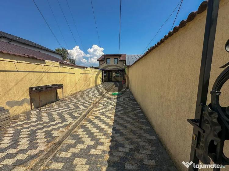 Casă cu 4 camere cu Teren 238 Mp în Românești