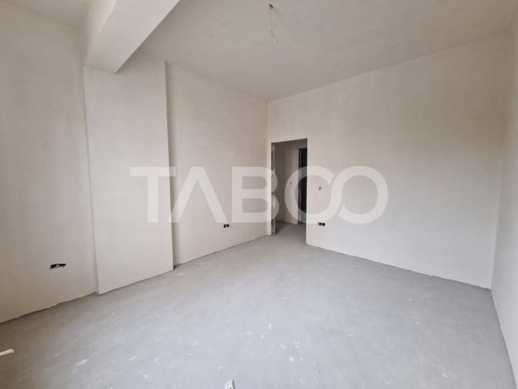 Apartament cu 3 camere decomandat în Mihai Viteazul