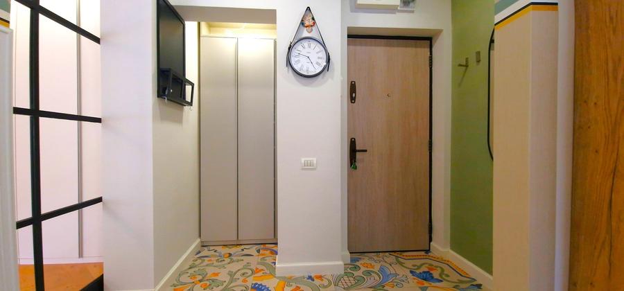 Apartament cu 2 camere semidecomandat în Pajura