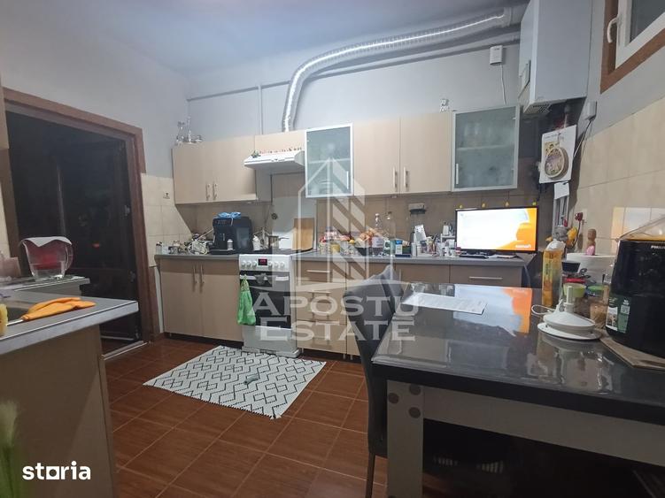 Apartament cu 4 camere, centrala proprie, 2 bai, terasa, zona Iosefin. - 9