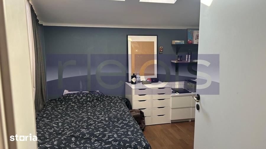 Apartament cu 4 camere semidecomandat, mobilat în Centrul Civic