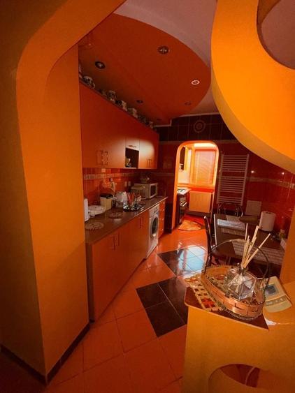 Apartament cu 2 camere decomandat în Central