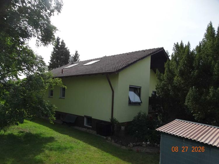 Casă cu 4 camere în Sud