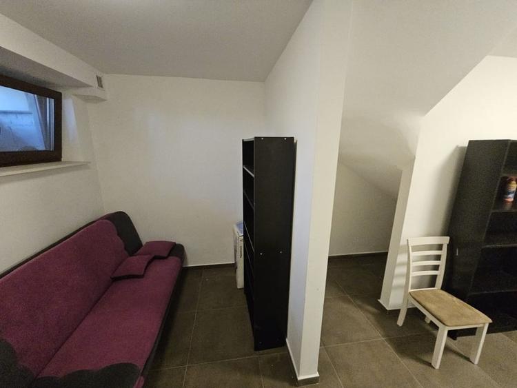 Duplex cu 4 camere cu Teren 300 Mp în Europa